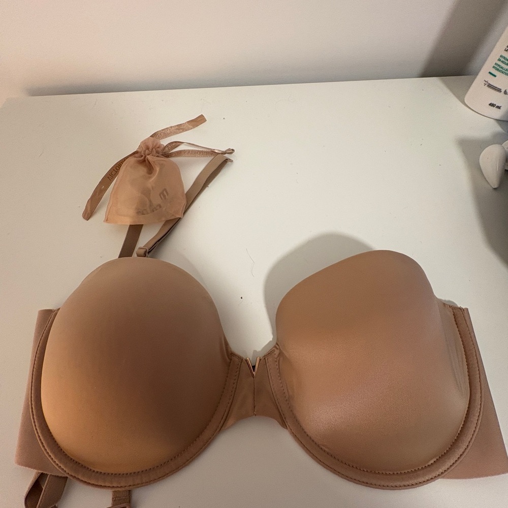 Nude Strapless Bra - Smooth Contour